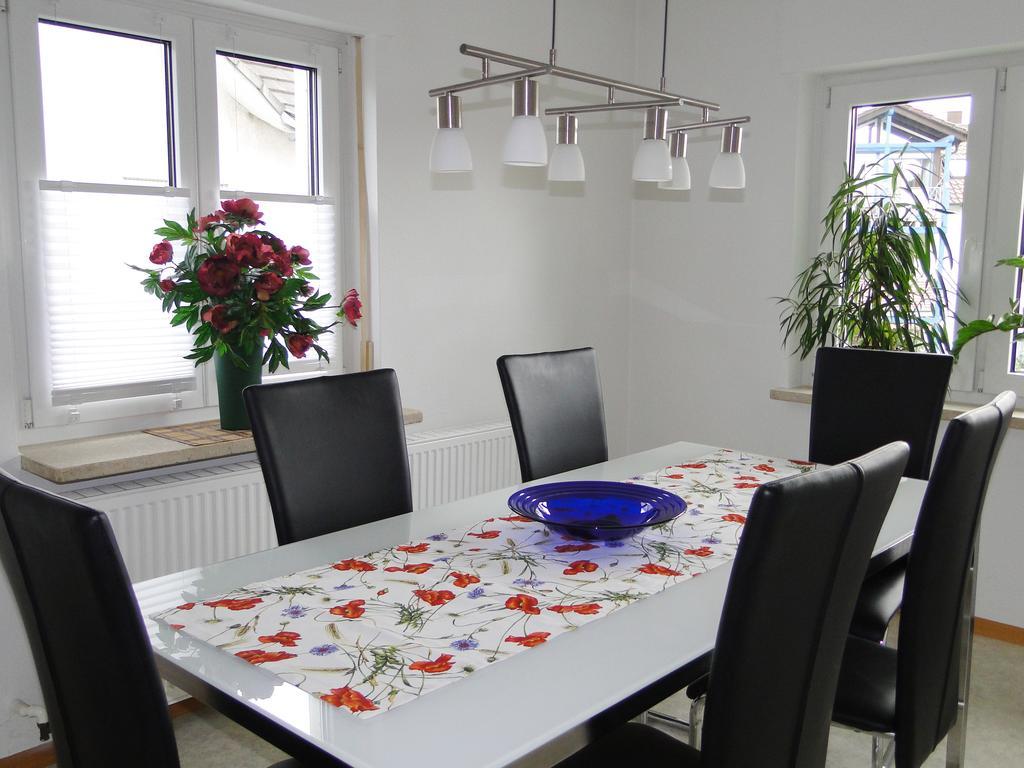 Ferienwohnungen Steinhof-Littmann キッペンハイム 部屋 写真